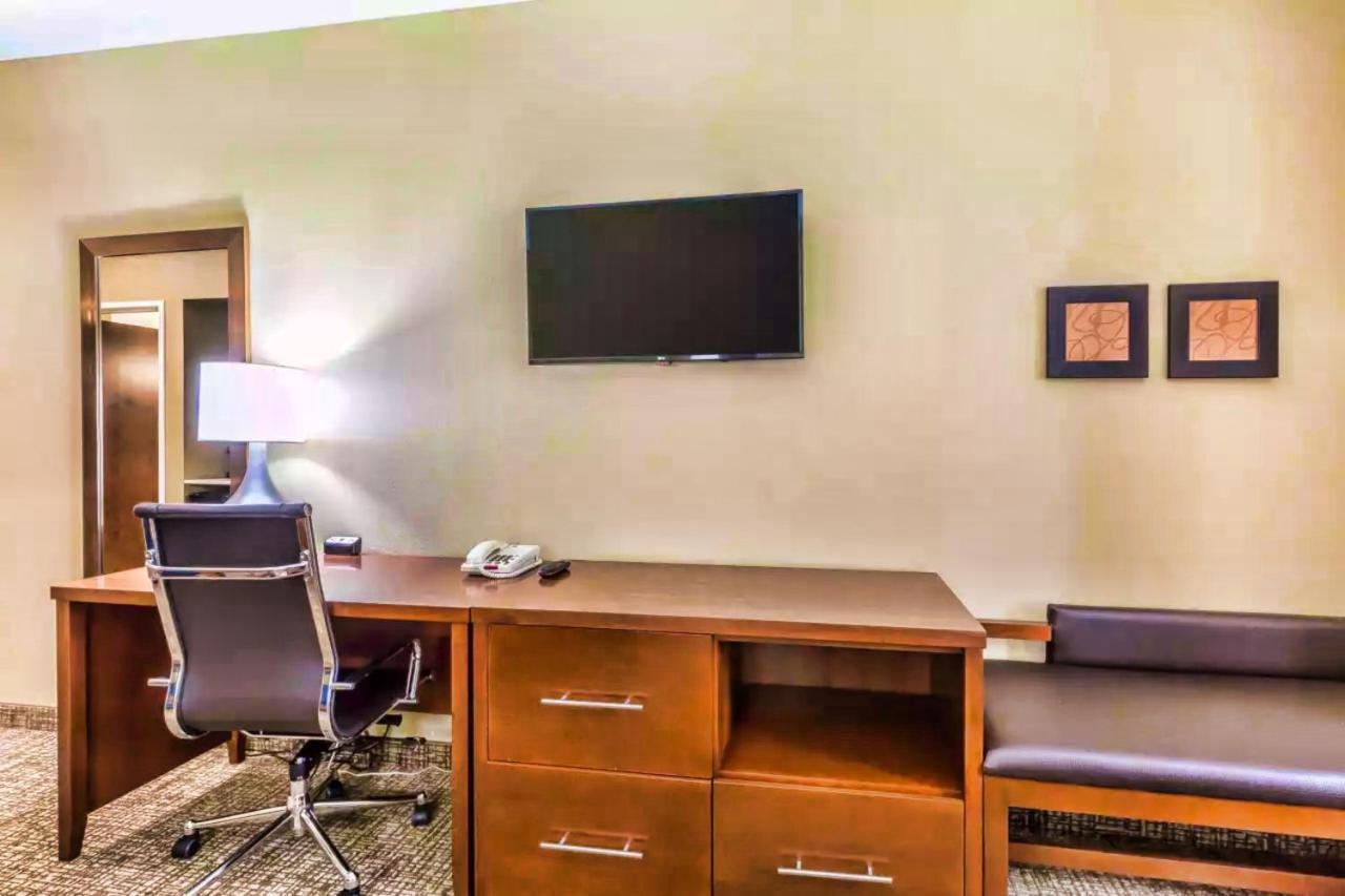 Comfort Suites Houston I45 North Aldine Exteriér fotografie